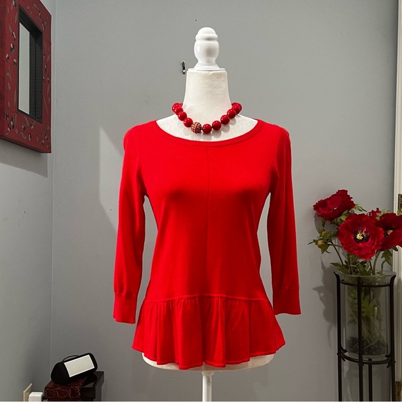 NEW Ann Taylor Peplum Classic Modern Academia Layering Scoop Sweater Top XS NWT - Picture 1 of 14